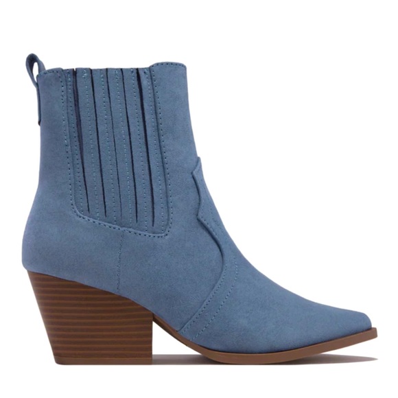 !! NEW !! Faux Suede Ankle Cowboy Boots in Ocean Blue - Picture 2 of 11